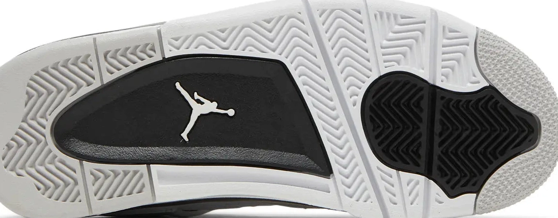 4 Military Air Retro Jordan Black GS 0625